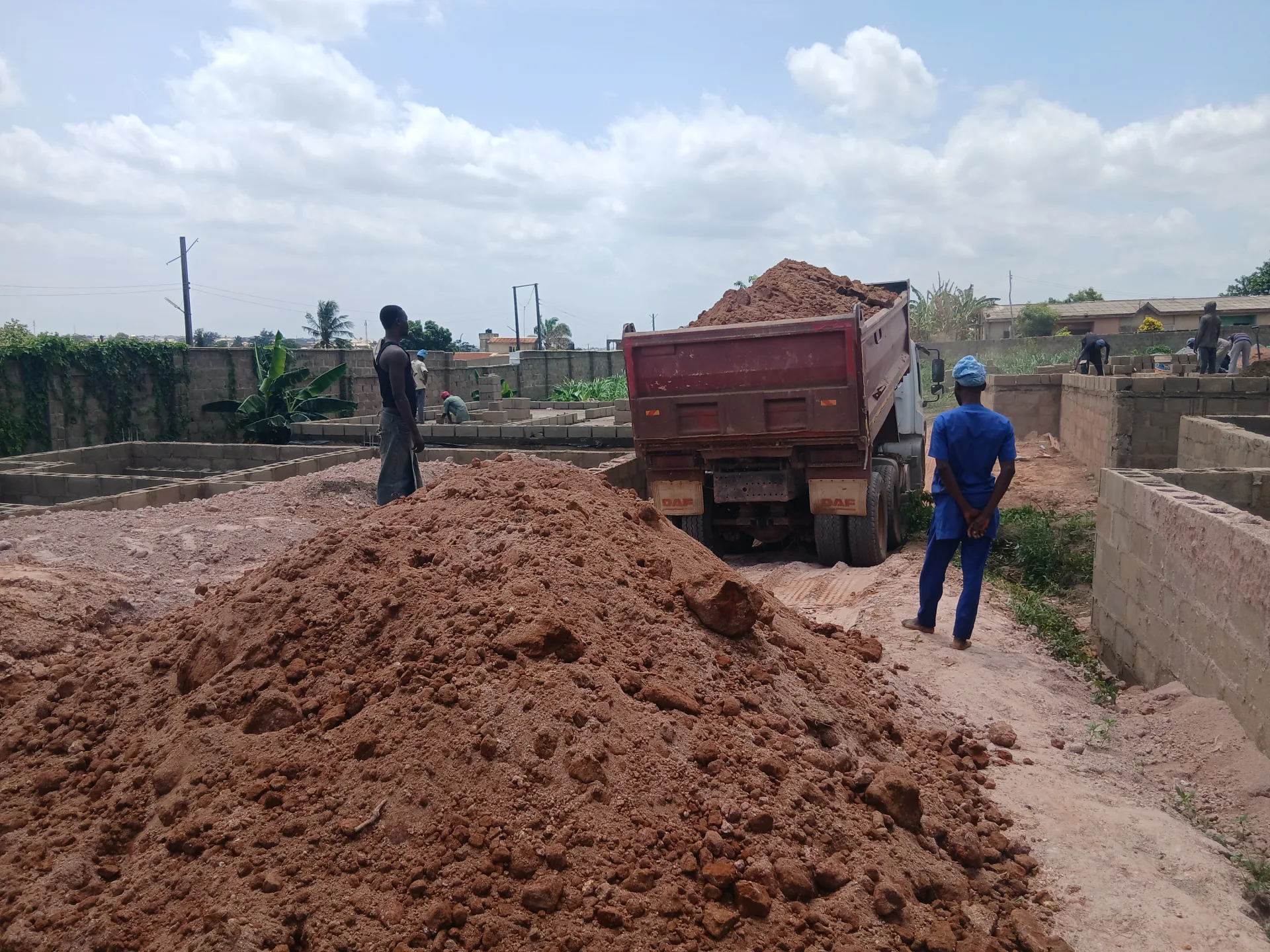 20 Tons Laterite